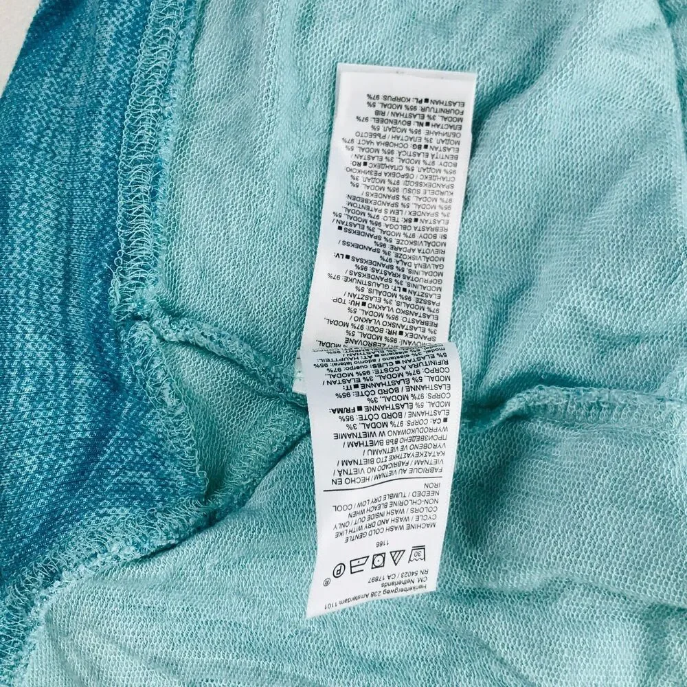 Athleta Women's Medium Sweatshirt Blue Marble Print Mindset Raglan Pullover CN4